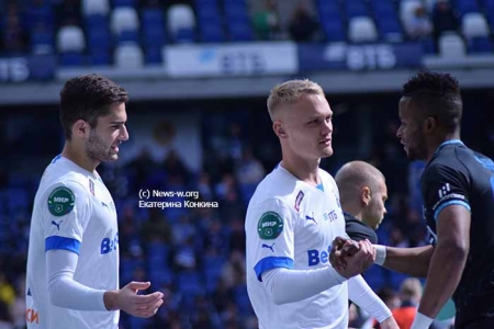 Максим Траньков против введенного Fan ID