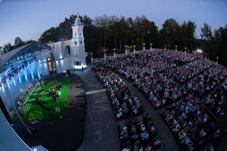 Bel Suono внесли свой вклад в дело защиты лесов на концерте в Зеленом театре ВДНХ